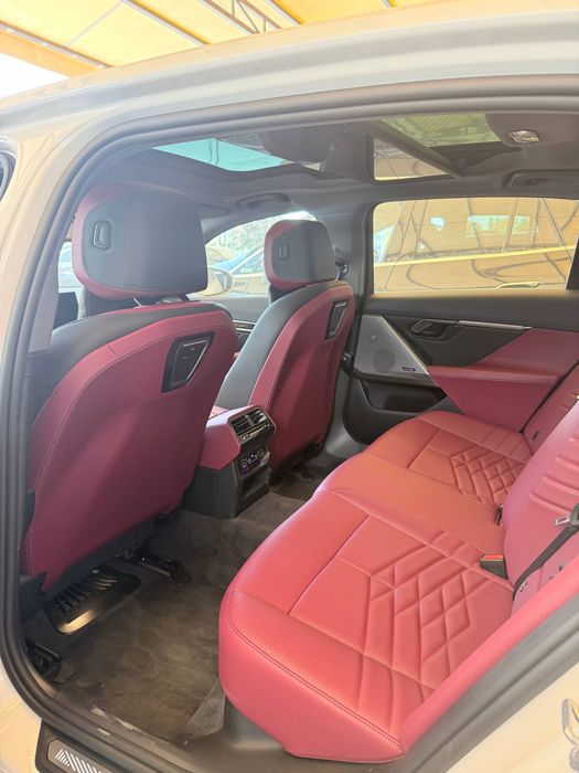 BMW i5 40L M Sport 2025 yil