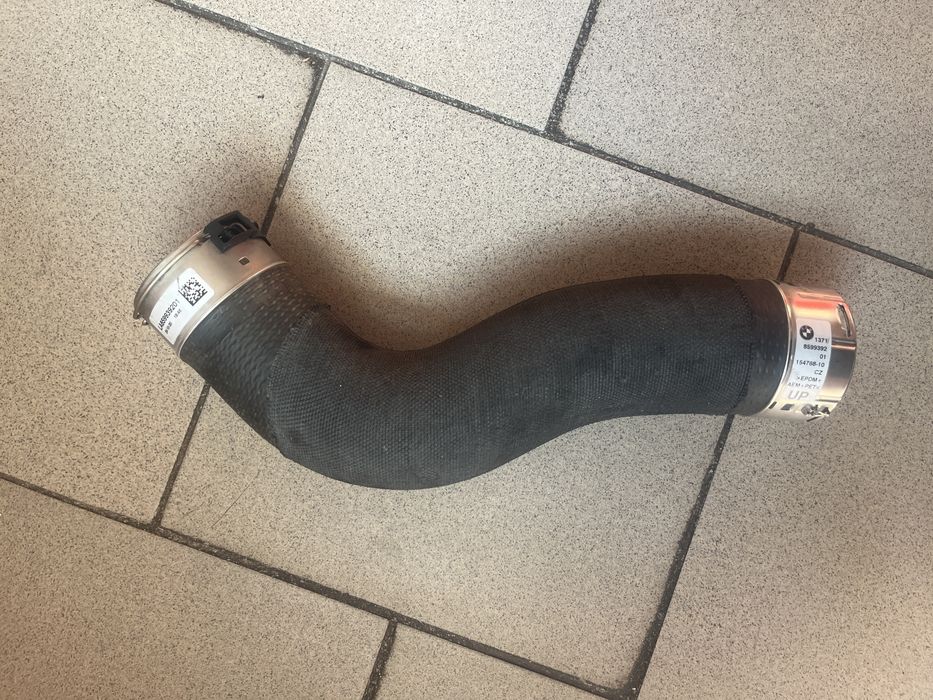 Furtun turbo interculer BMW G 05 G06 G30  X5 X6 X7 Seria 8