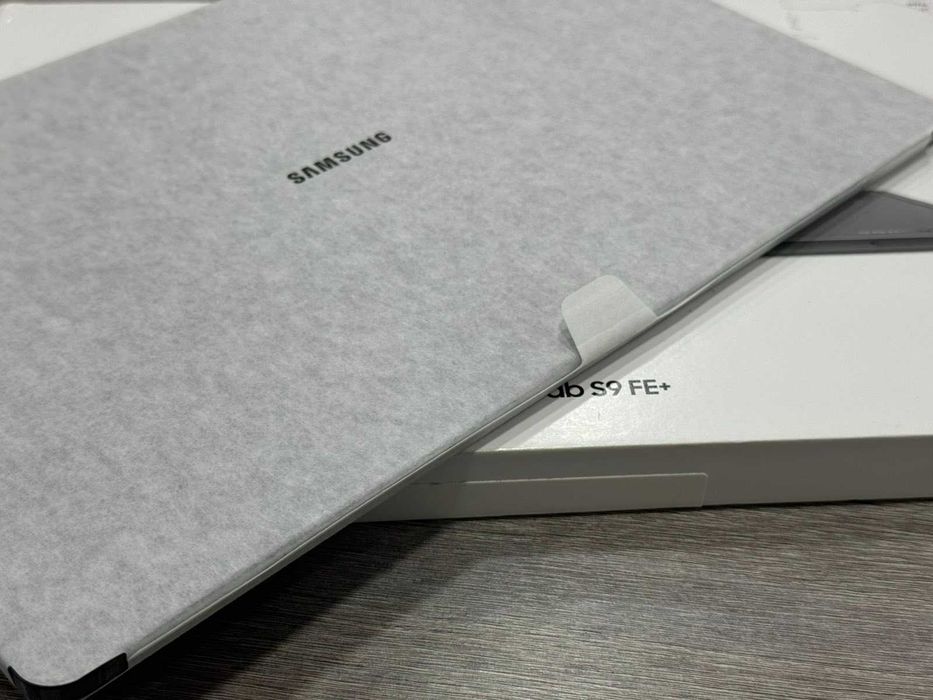 НОВ! Samsung Galaxy Tab S9 FE+ 128GB