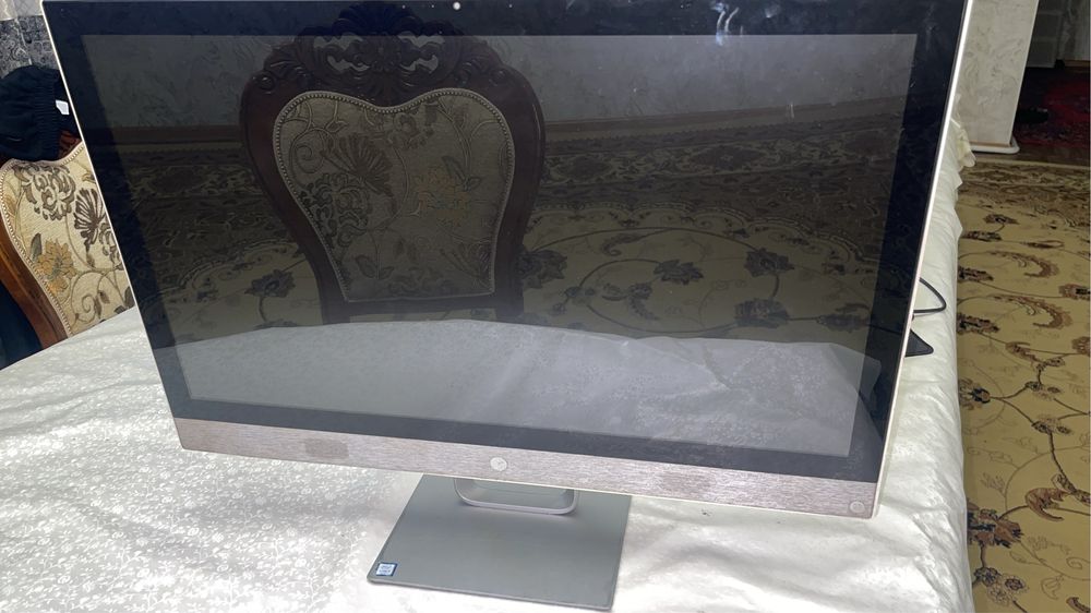 Моноблок HP pavilion