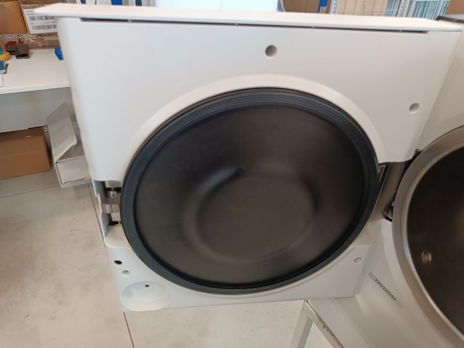 Vand autoclav Euronda E10, ca nou.