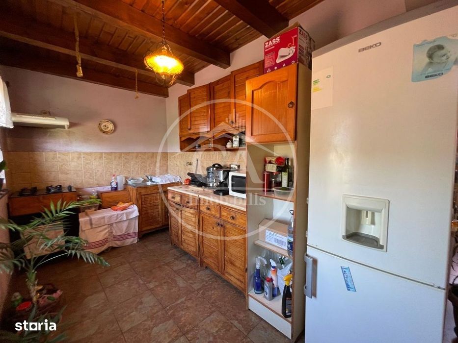 Casa de vânzare cu 4 camere de tip D+P+M in zona Cheriu, Bihor