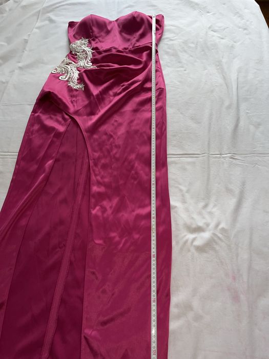 Rochie elegantă petru evenimente de vara