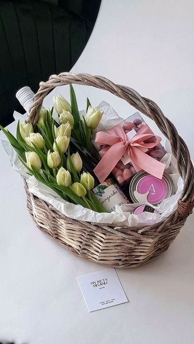 Подарочные корзины на 8 марта