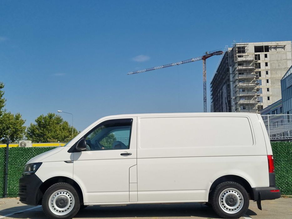 VW Transporter T6 2.0 TDI