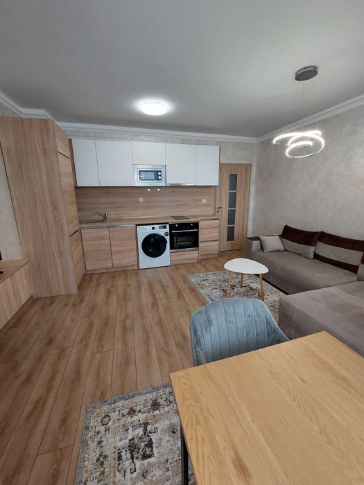 Дава се под наем Двустаен апартамент в Шумен, в.з. Смесе - 68 кв.м за 402.9 € - Снимка #1