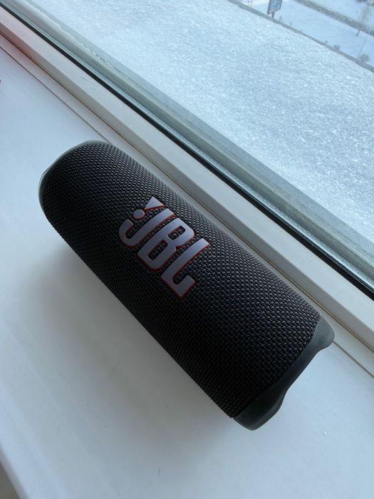 Продам JBL Flip 6