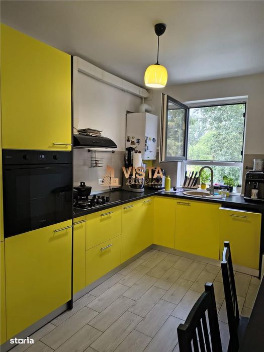 De vânzare apartament spațios și luminos în cartie