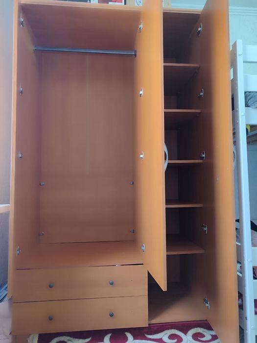 Шкаф сатылады 40.000