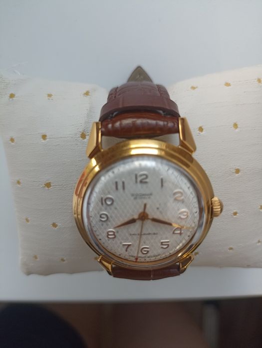 Продам часы СССР