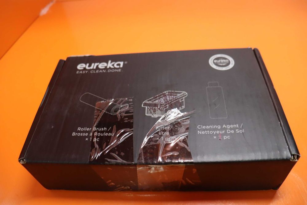 Оригинален Eureka комплект – препарат + четка за прахосмукачка
