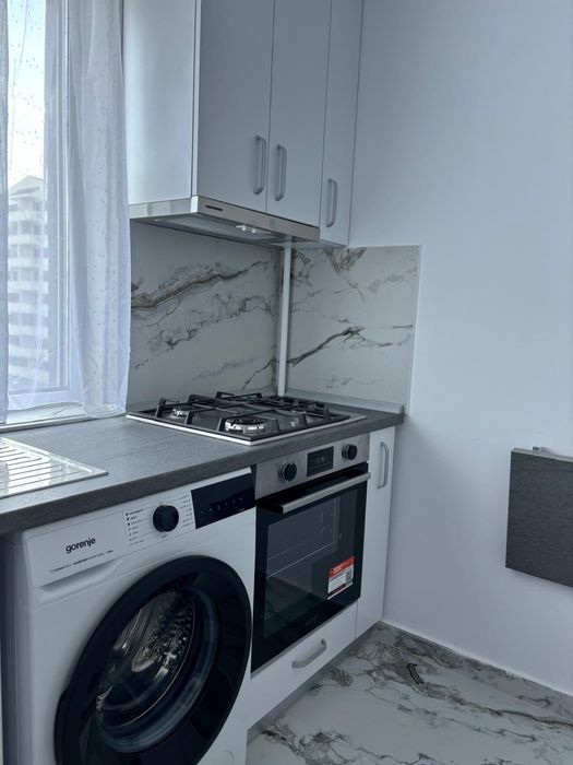 Studio(2 camere) prima inchiriere