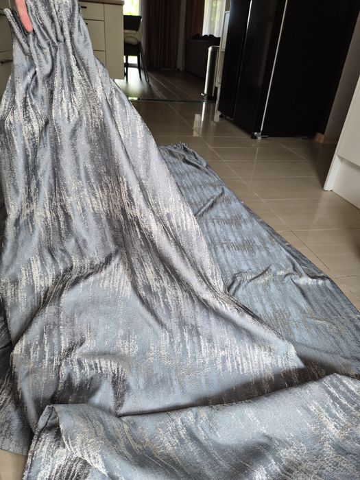 Draperii in stare foarte buna pentru living/dormitor - set 6 bucati