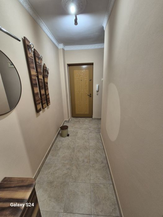 Дава се под наем Тристаен апартамент в Варна, Младост 1 - 100 кв.м за 698.19 € - Снимка #7