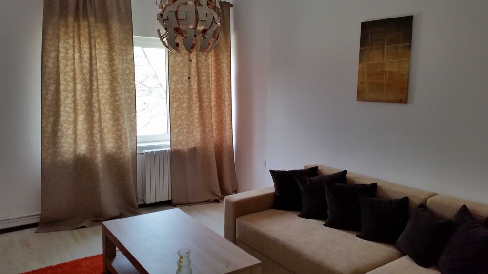 Închiriez apartament ultracentral Constanța