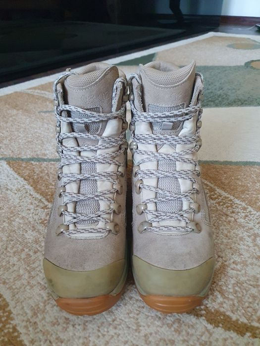 Ботинки бежевые натуральные