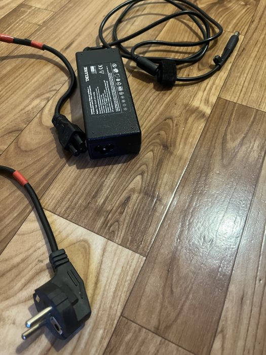 Зарядное устройство для ноутбуков