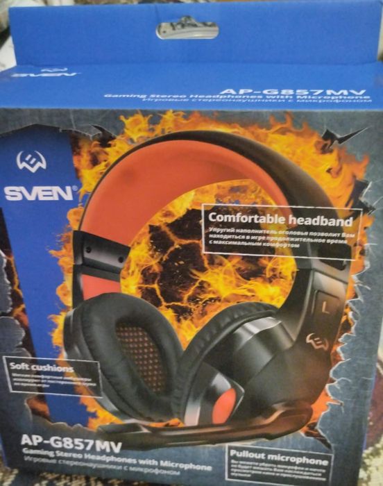 Игровые стереонаушники с микрофоном Sven AP-G857MV Черный/красный