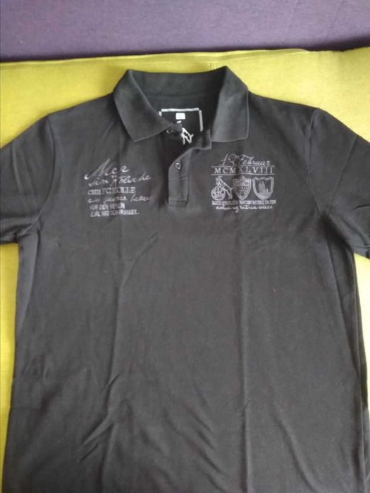 Футболни тениски