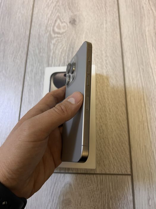 Iphone 15 pro 128 gb