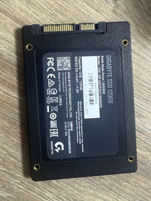 SSD Gigabyte 120 ГБ SATA