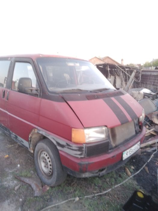 Продам Фольксваген Т4. Дизель. Бензин.