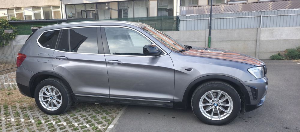 BMW X3 2011 — imagine 4