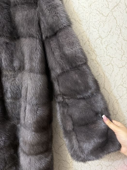 Продам норковую шубу