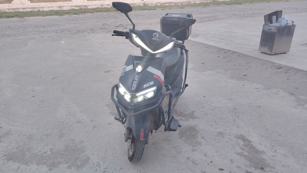 Elektro Skuter sotiladi