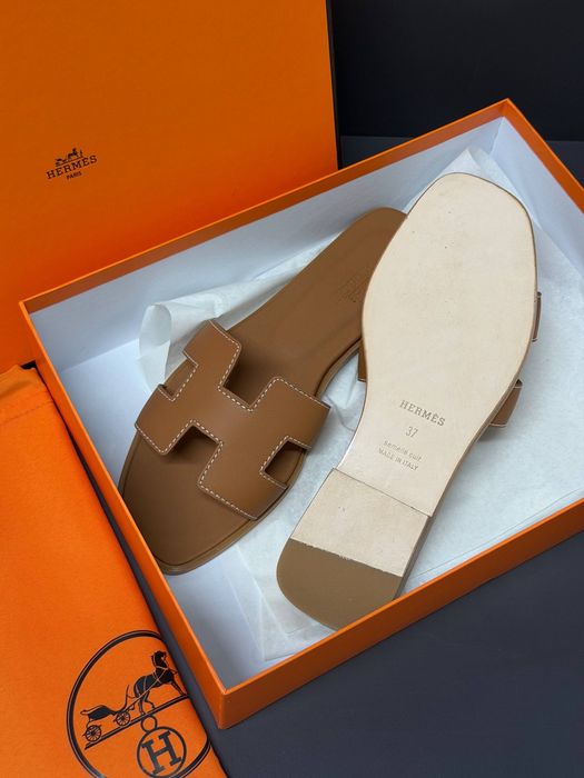 Papuci Hermes Oran noi