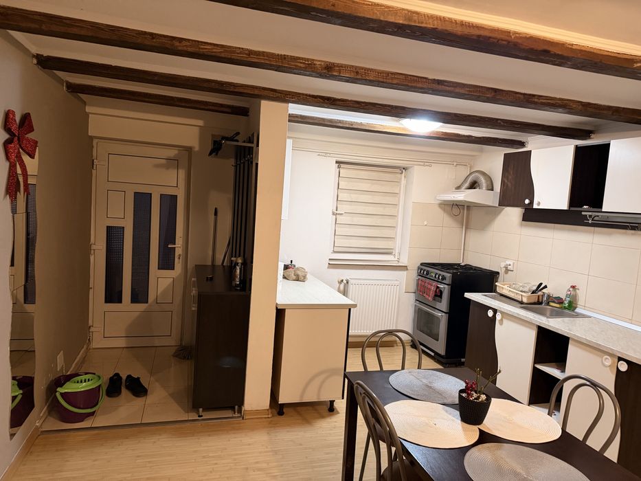 Apartament/garsoniera de vanzare