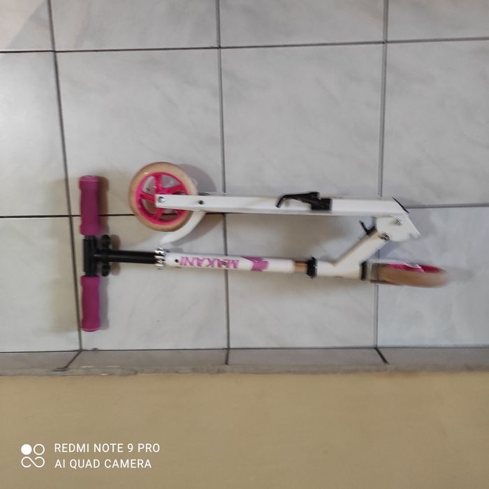 Продавам Детска тротинетка ARGUS MAKANI