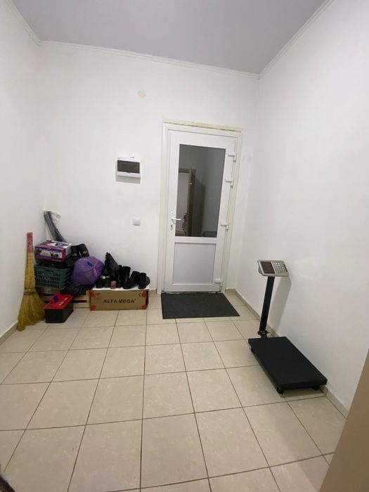 Продаётся дом на земле.