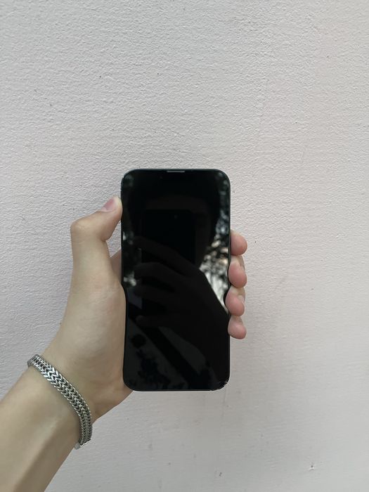 Продам Iphone 14 256gb