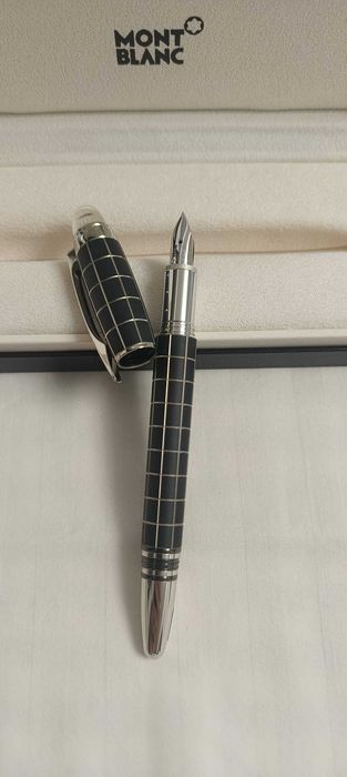 Stilou Montblanc Starwalker Metal/Rubber, peniță 14K M – nou