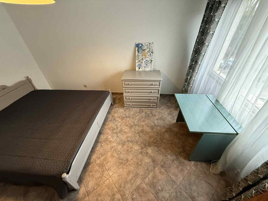 Дава се под наем Тристаен апартамент в София, Дървеница - 120 кв.м за 698.19 € - Снимка #3