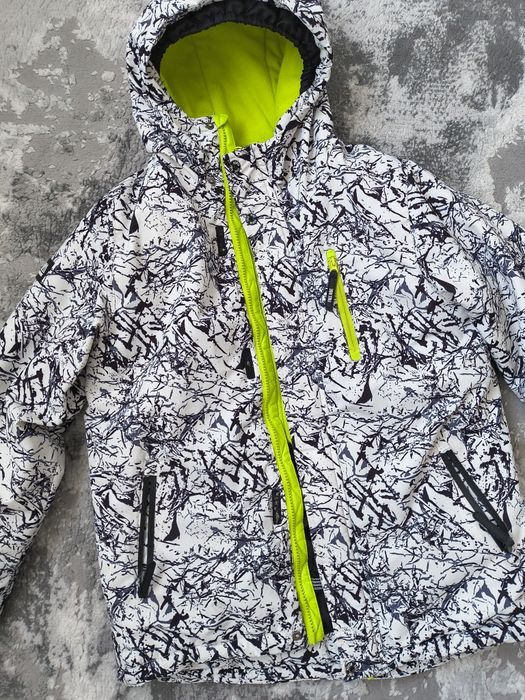 Geacă de ski mărimea 146