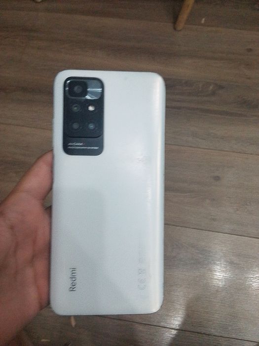 Продаю redmi 10 сломоный