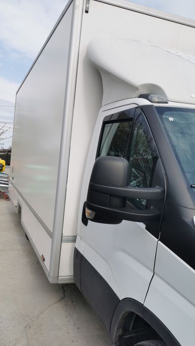 duba izoterma iveco daily Food truck container birou camper rulota cub