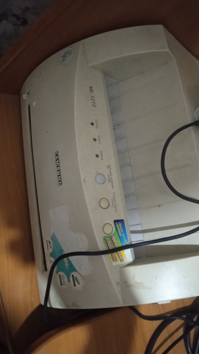 Лазерный принтер Samsung ML-1210
