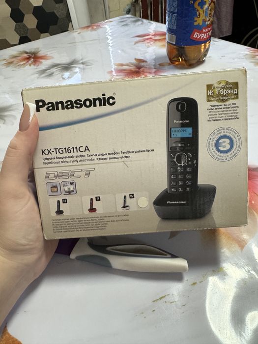 Продам домашний телефон