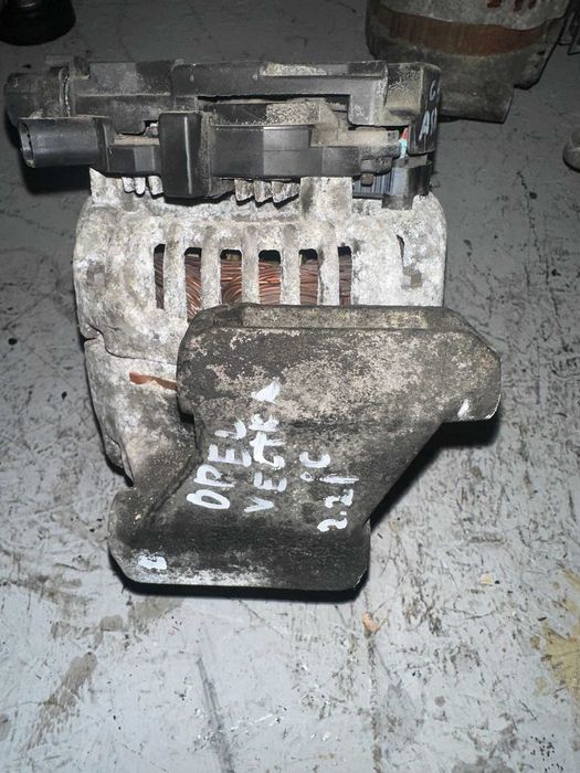 Alternator Opel Vectra C 1.8 2.2 benzina cod 0124415025