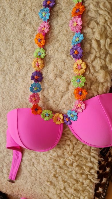 Costum de baie nou