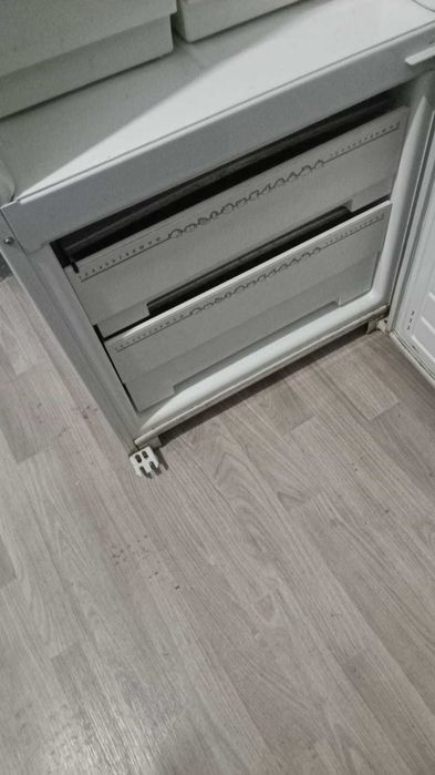 Холодильник Бирюса,Двухкамерный