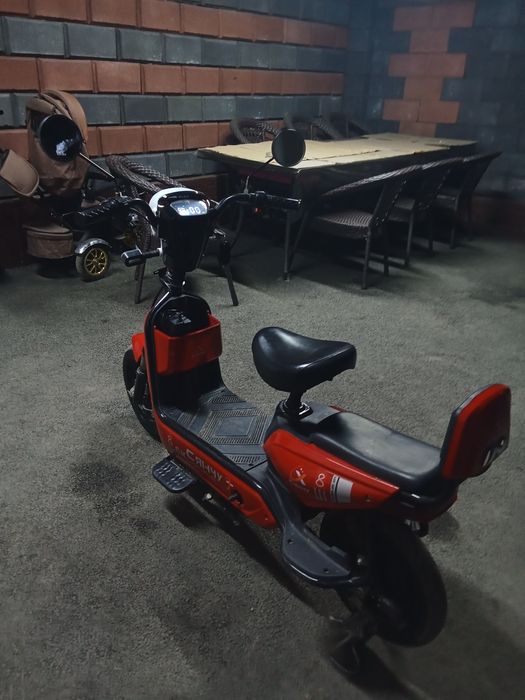 Электроскутер sk8 500 ват