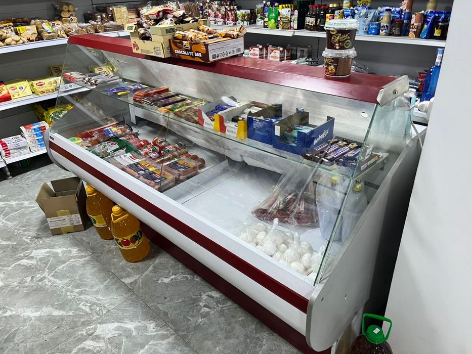 Холодильник витрина