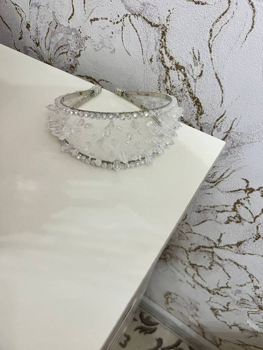 Diademalar qoʻl mehnati