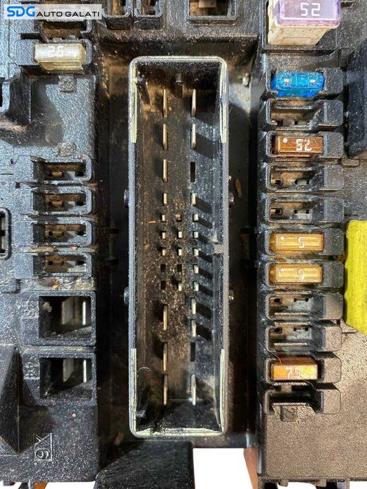 Panou Tablou Relee Sigurante Opel Zafira B 2005 - 2011 Cod 13145017 [L8366]