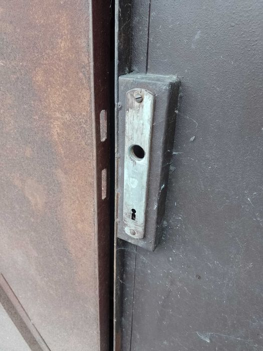 Porti metalice garaj