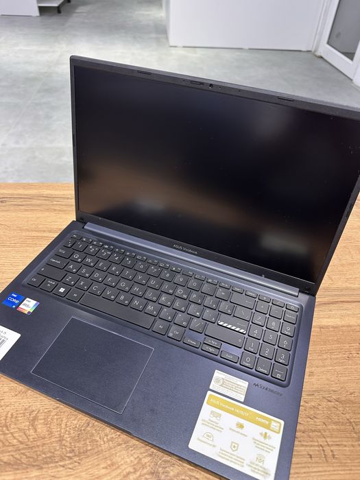 Ноутбук Asus Vivobook